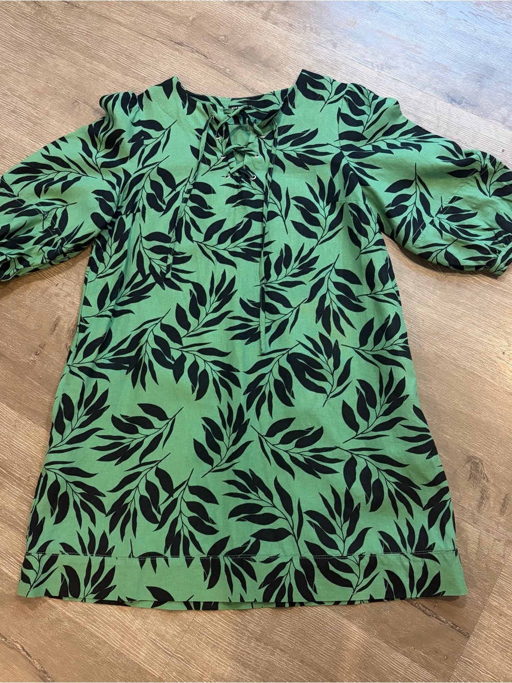 Who Waht Wear  Leaf Print Tunic Dress linen bland w pockets sz S relaxed fit